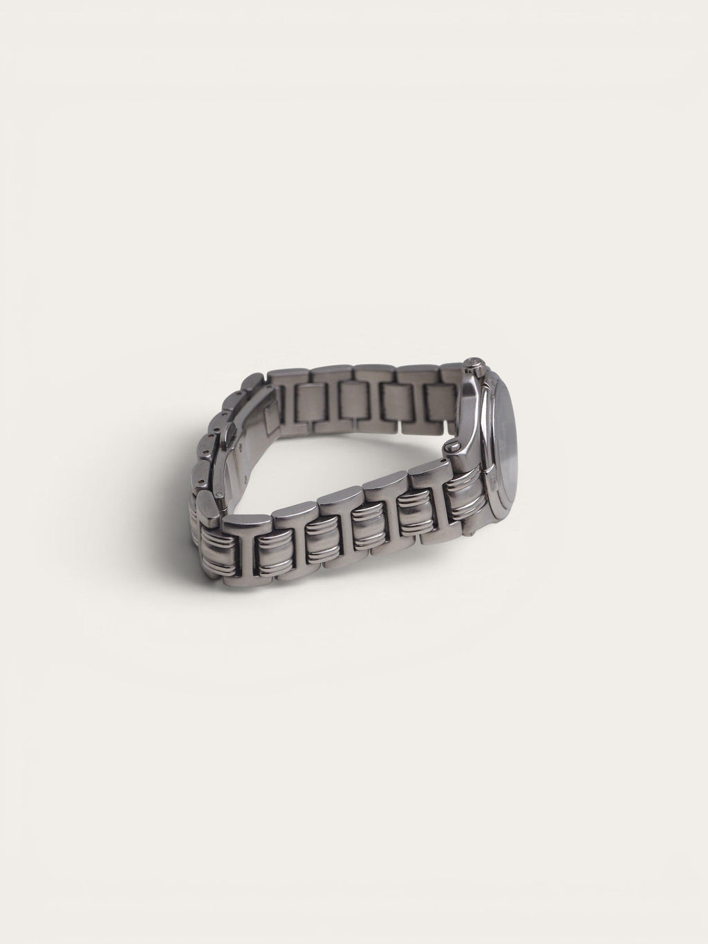 GUCCI 9040L WATCH