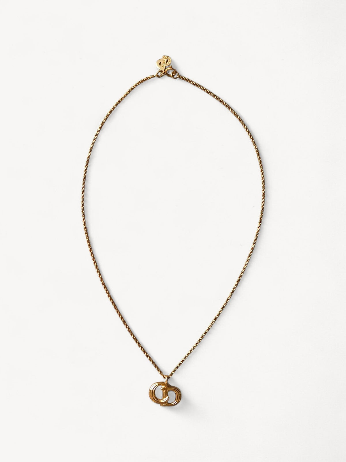 CHISTIAN DIOR NECKLACE