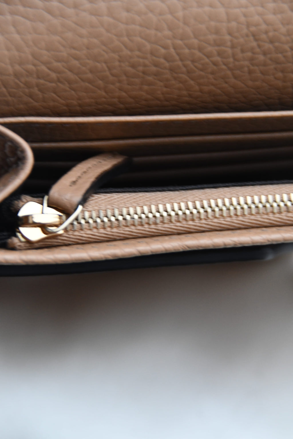 GUCCI SOHO WOC BEIGE