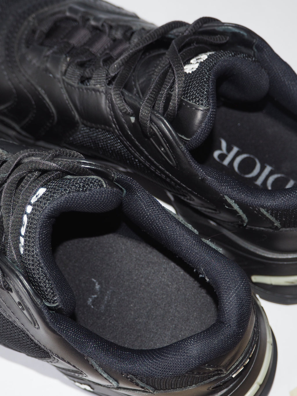 DIOR CD1 LT BLACK SNEAKERS - EU 40