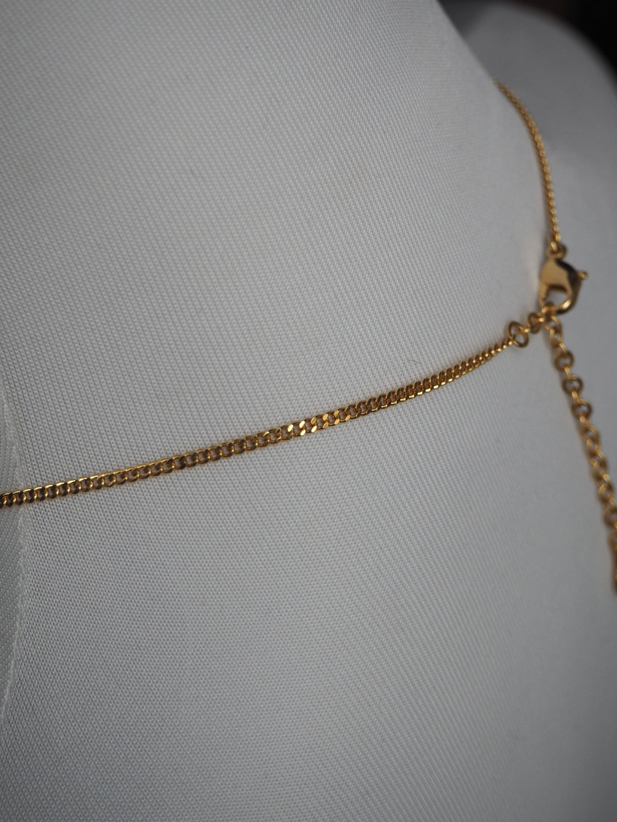 CHRISTIAN DIOR NECKLACE