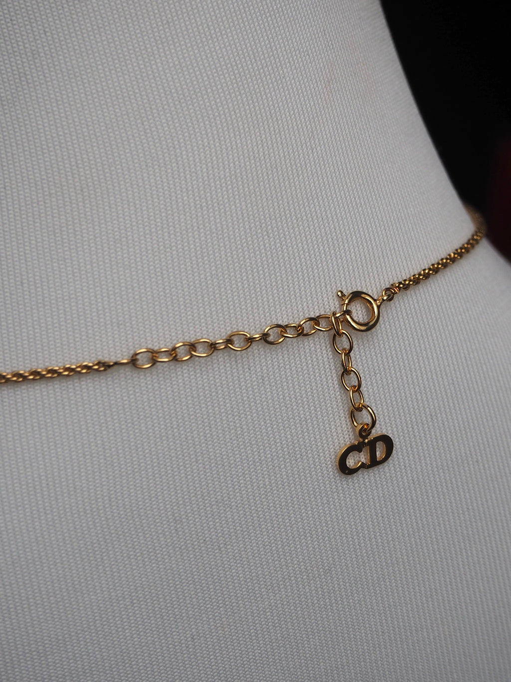 CHRISTIAN DIOR NECKLACE
