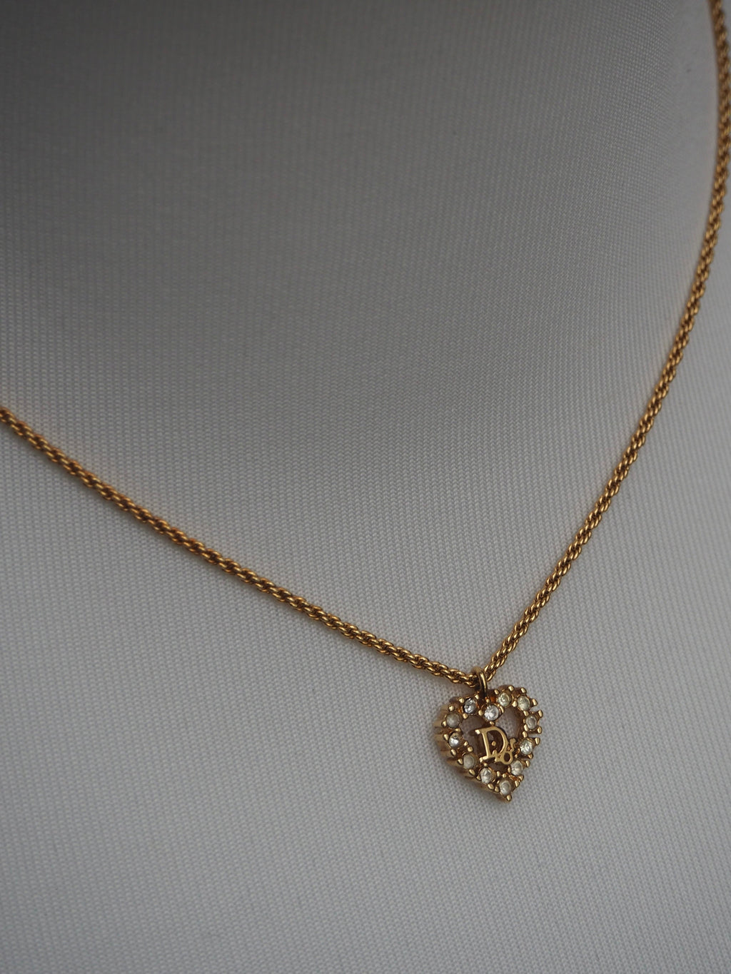 CHRISTIAN DIOR NECKLACE