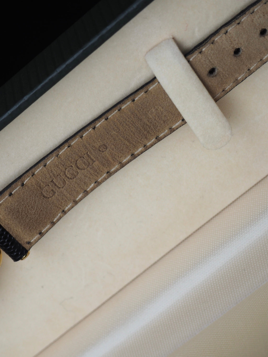 GUCCI 6300L HORSEBIT WATCH BLACK