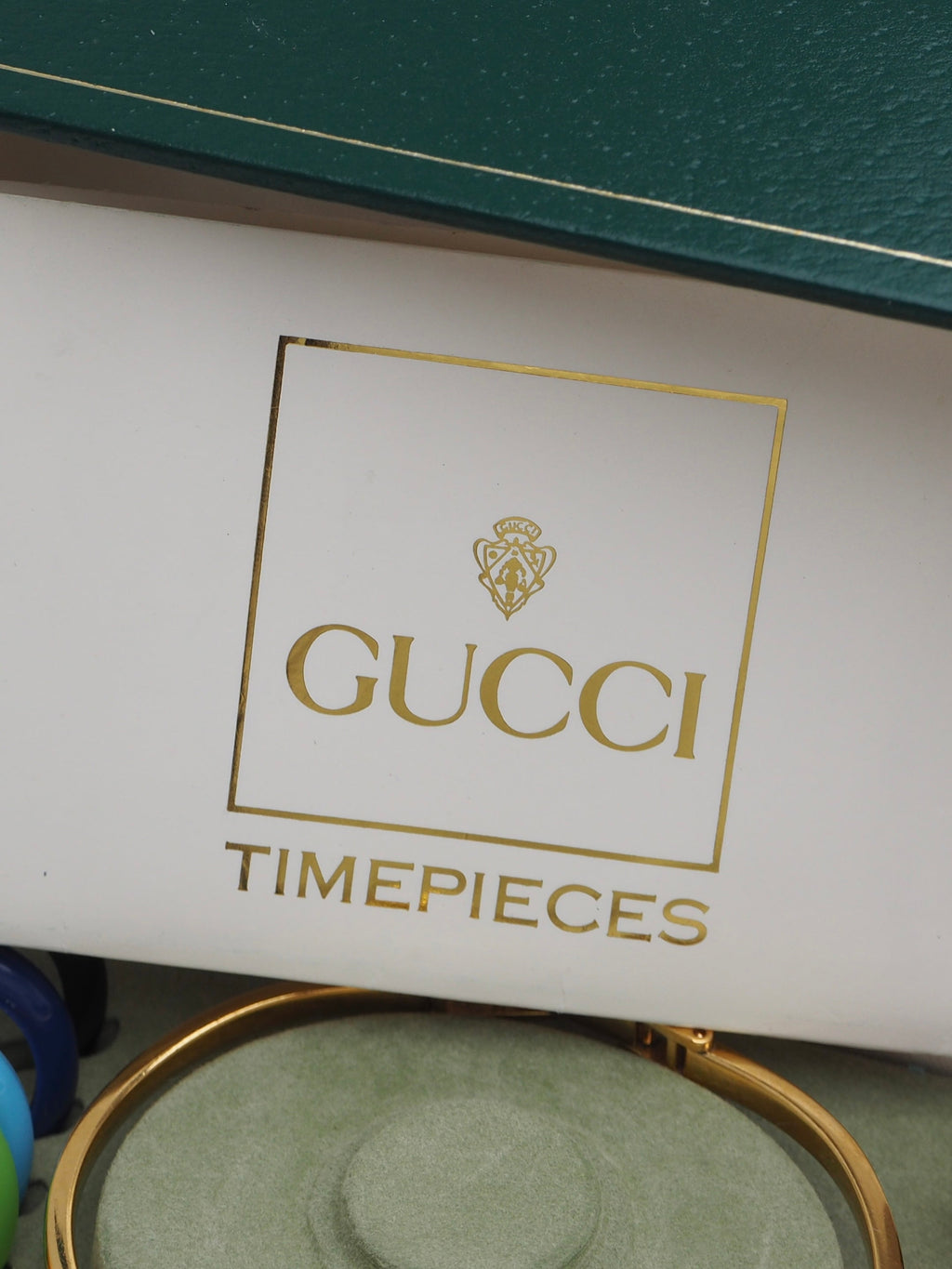 GUCCI INTERCHANGEABLE BEZEL WATCH
