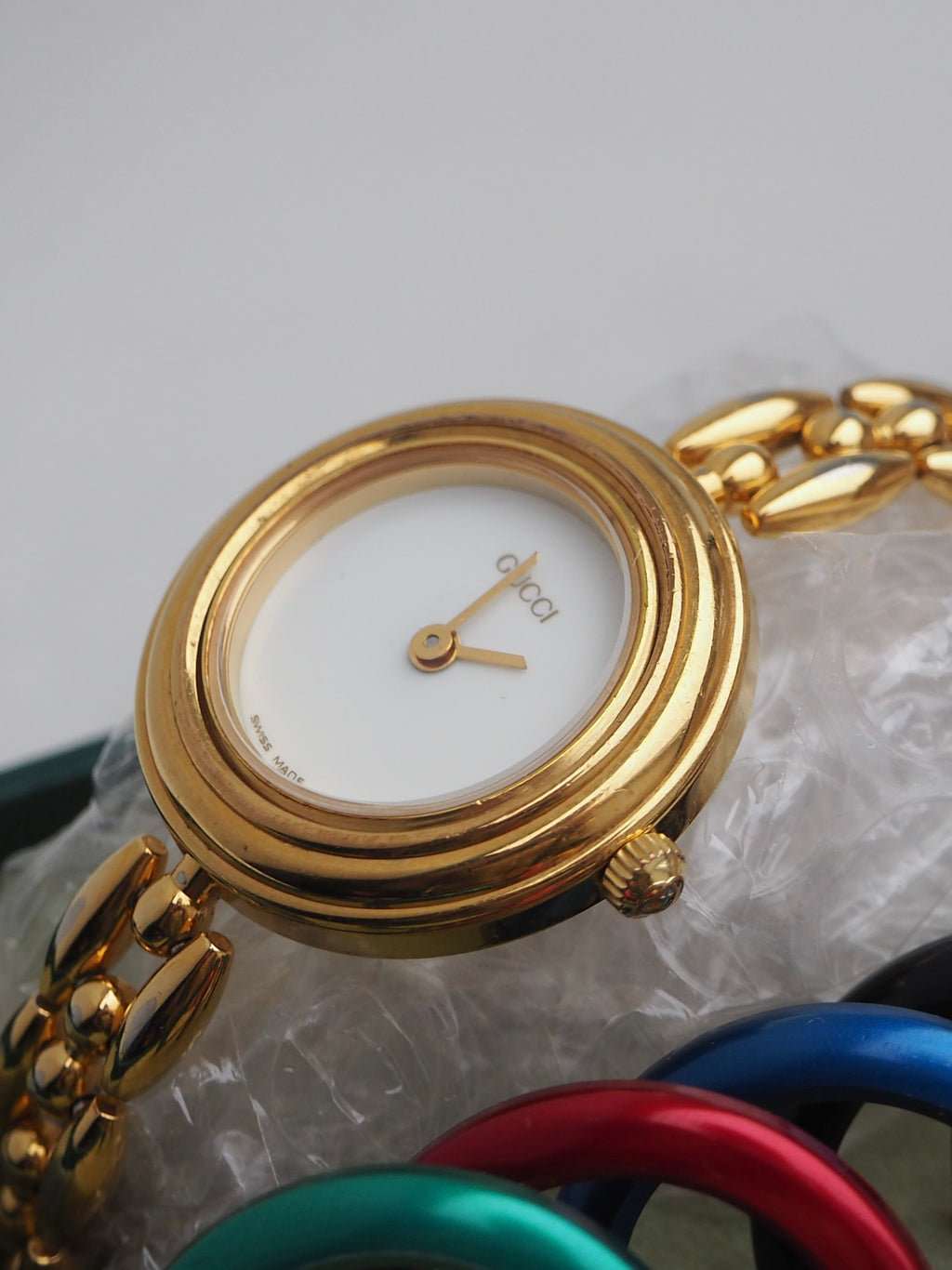 GUCCI INTERCHANGEABLE BEZEL WATCH