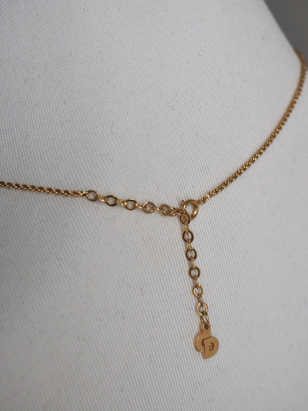 CHRISTIAN DIOR NECKLACE