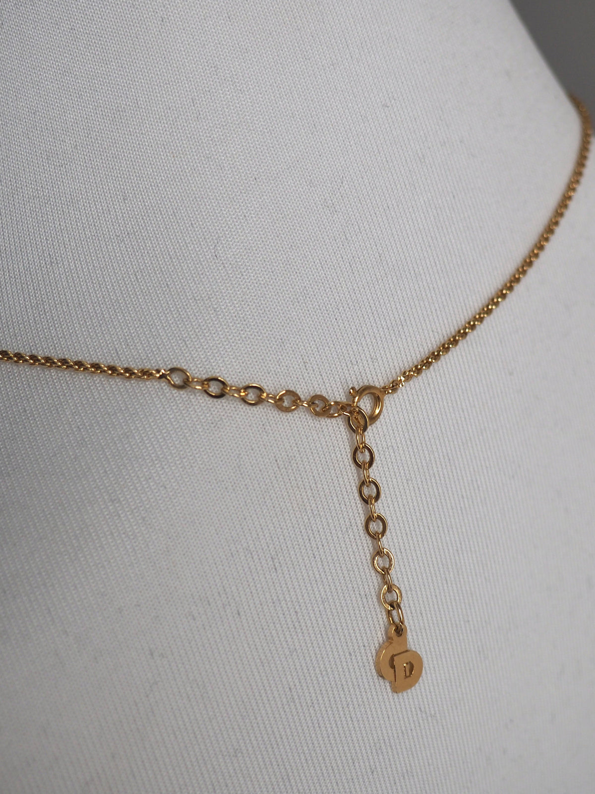 CHRISTIAN DIOR NECKLACE