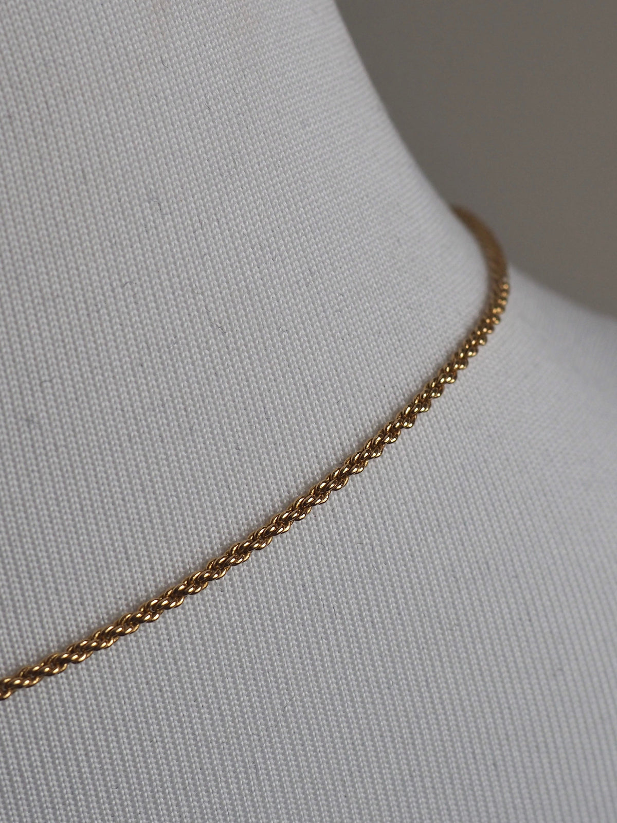 CHRISTIAN DIOR NECKLACE