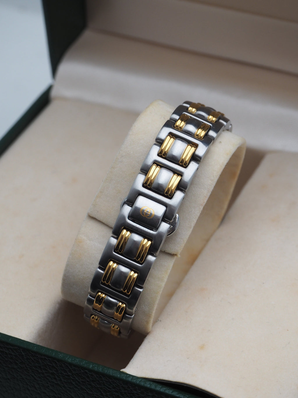 GUCCI 9040L TWO-TONE WATCH