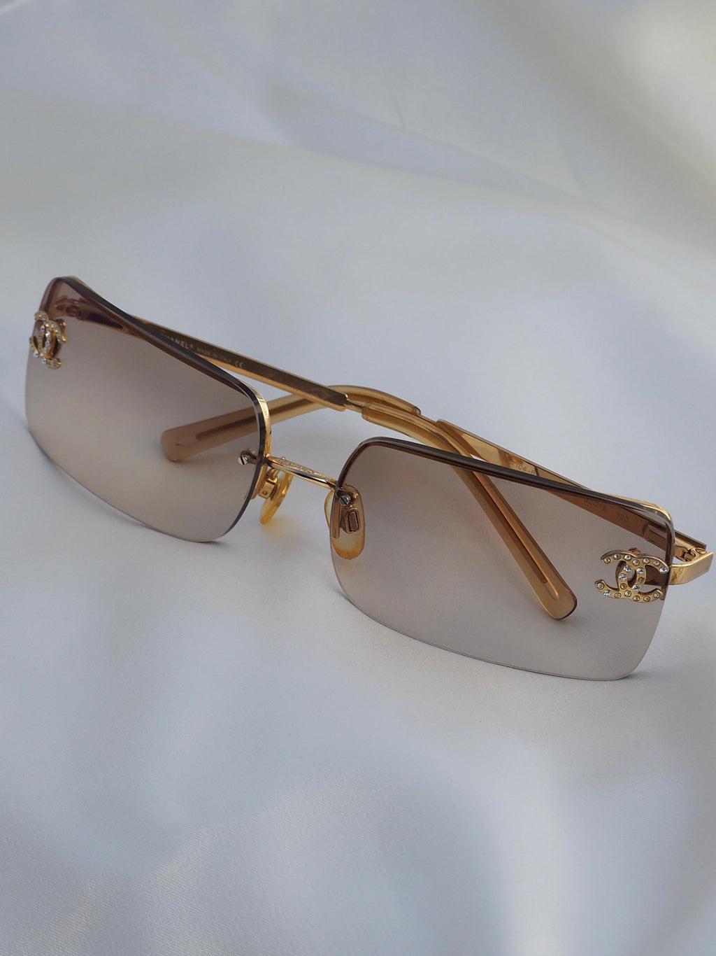 CHANEL 4104-B CRYSTAL CC LOGO RIMLESS SUNGLASSES GOLD