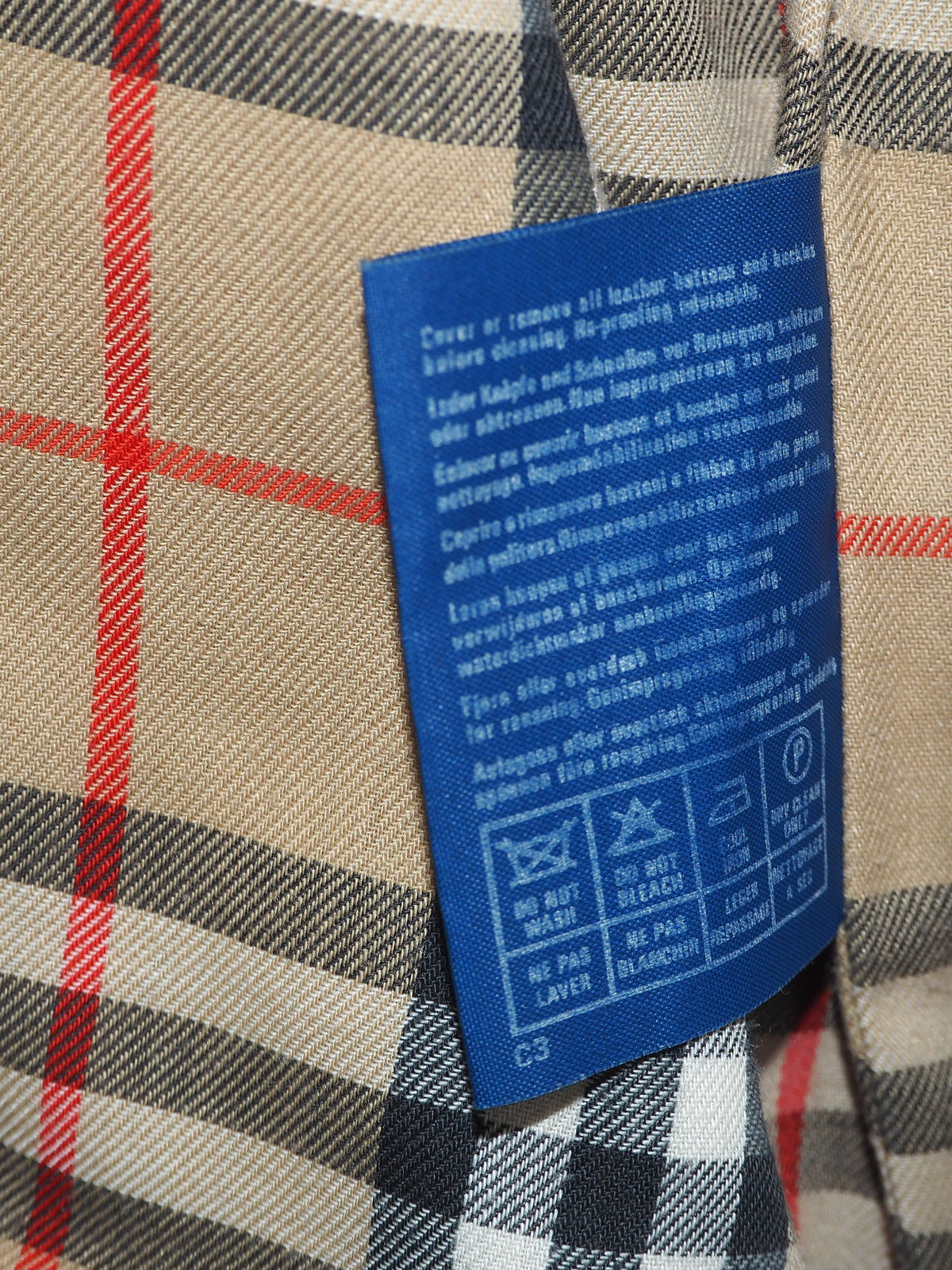 BURBERRY TRENCH COAT - S/M