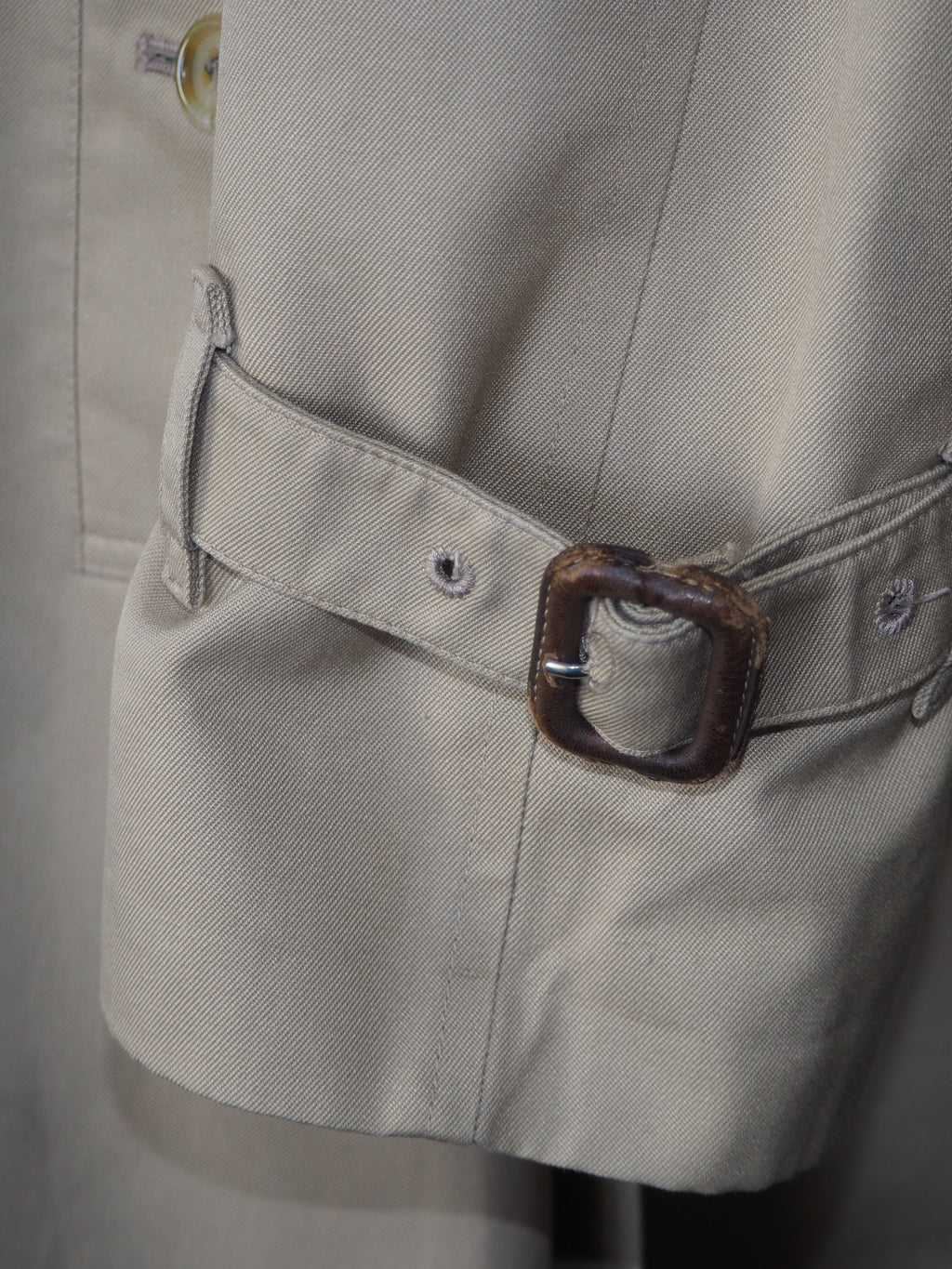 BURBERRY TRENCH COAT - S/M