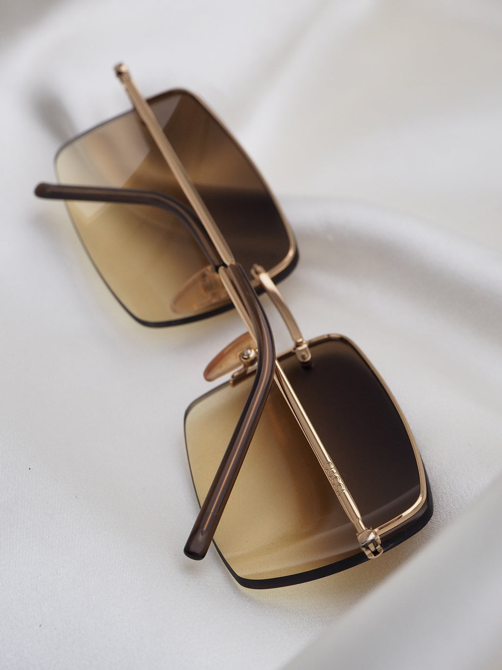 GUCCI SUNGLASSES