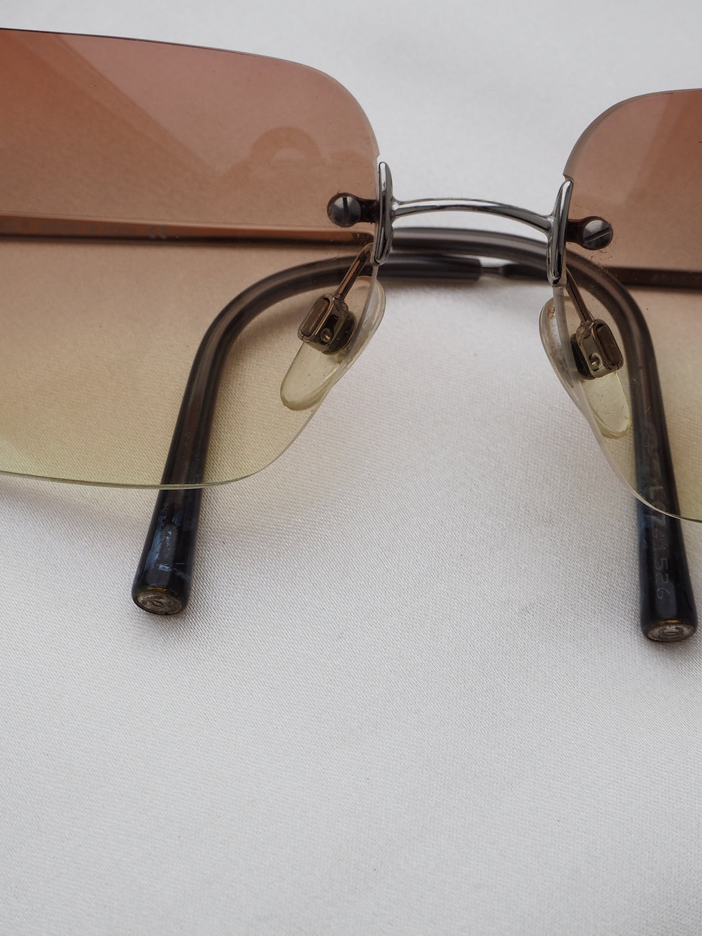 CHANEL 4017-D CRYSTAL CC LOGO RIMLESS SUNGLASSES SALMON