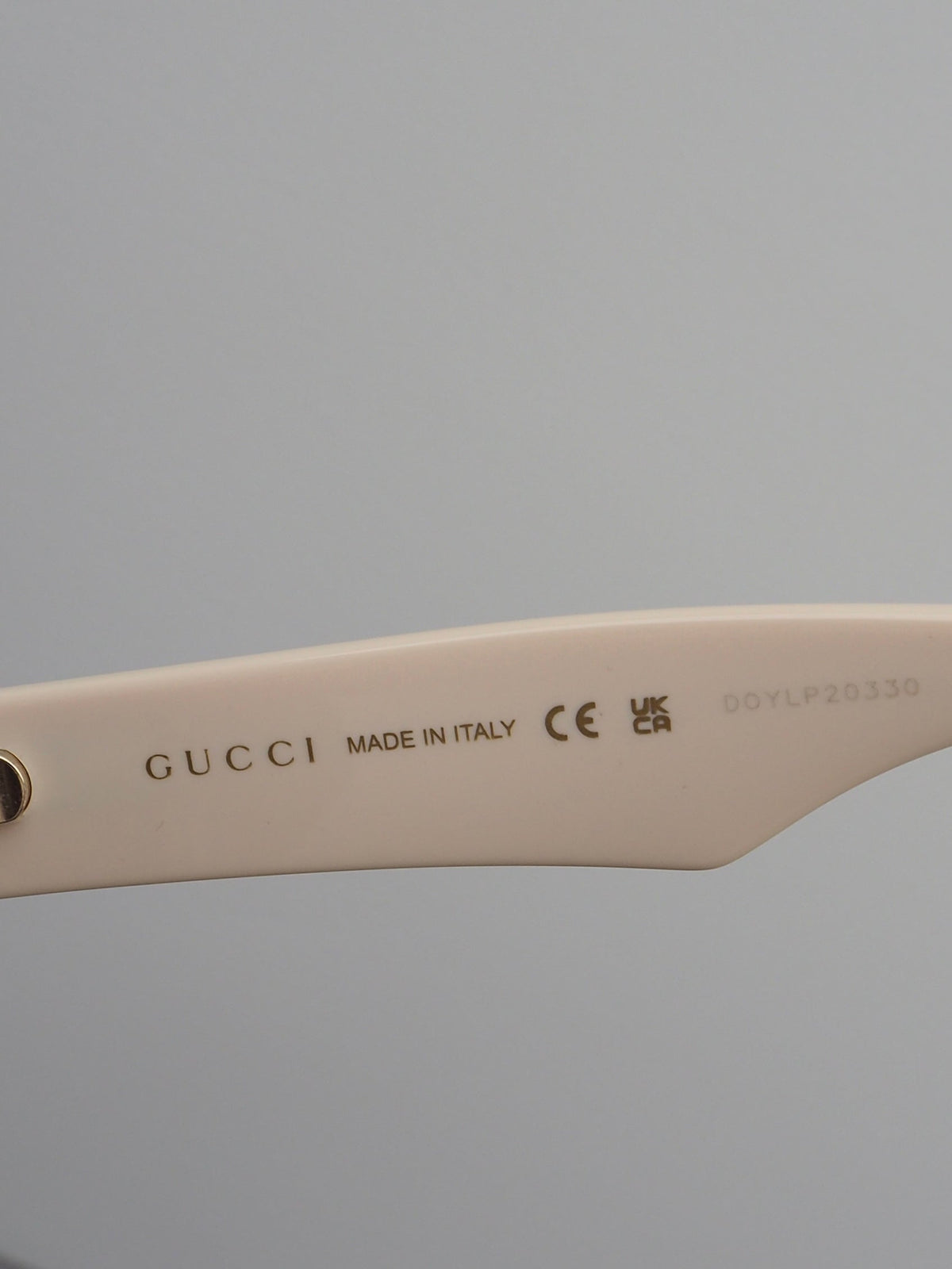 GUCCI GG0957S CAT EYE SUNGLASSES
