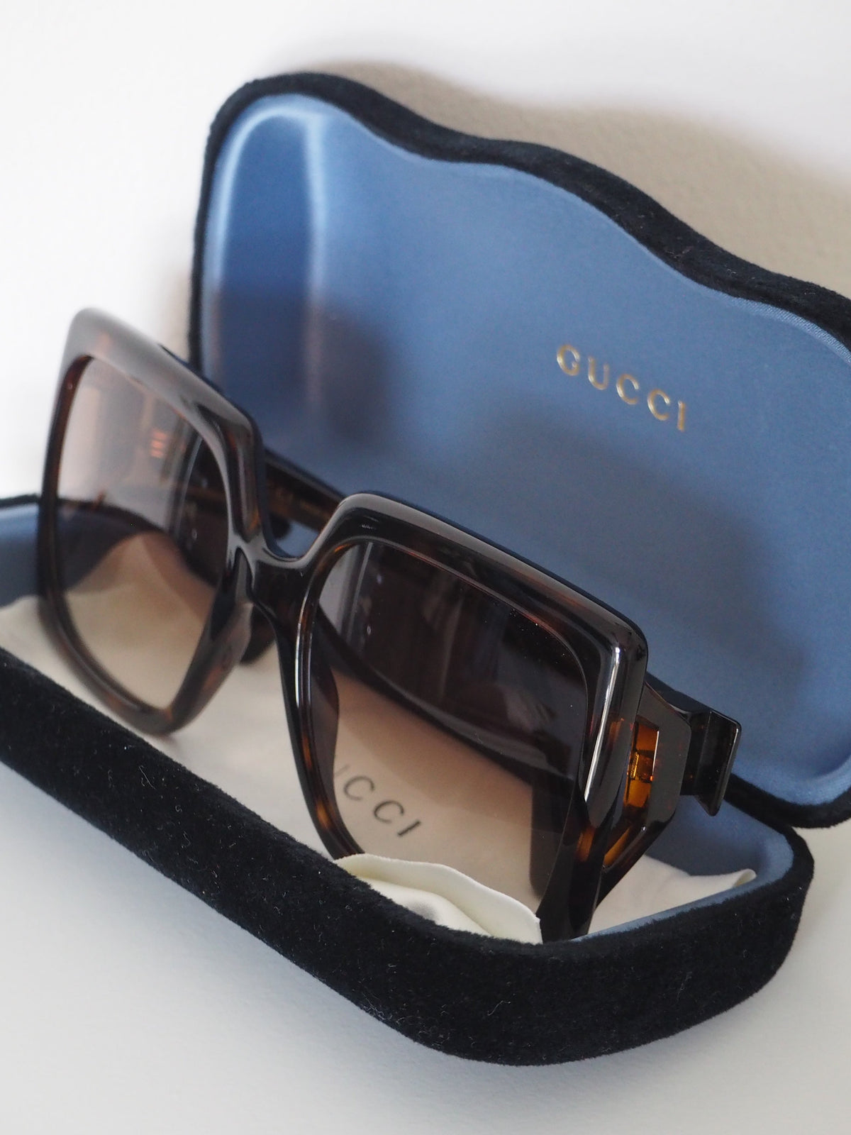 GUCCI GG0876S SUNGLASSES