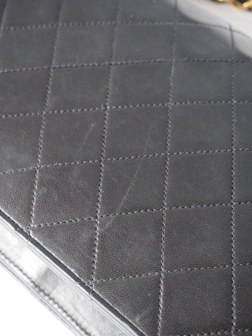 CHANEL SINGLE FULL FLAP BAG BLACK