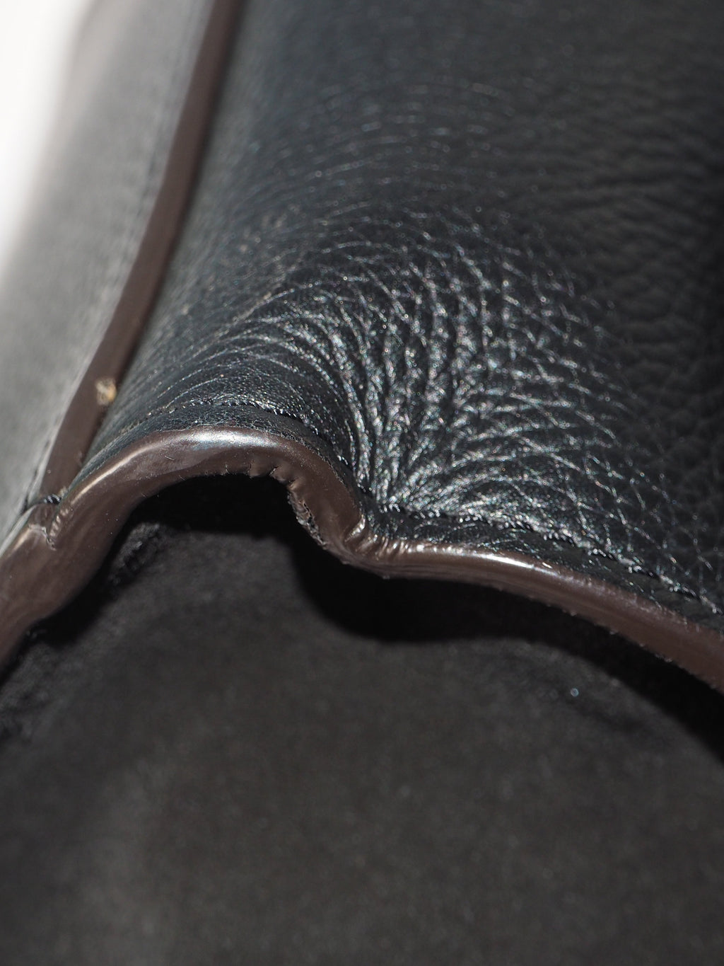 CELINE MEDIUM TRAPÈZE BAG BLACK