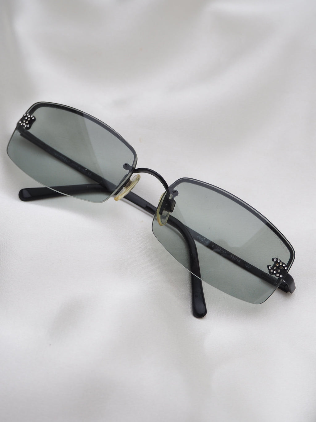 CHANEL 4093-B CRYSTAL CC LOGO RIMLESS SUNGLASSES GREY