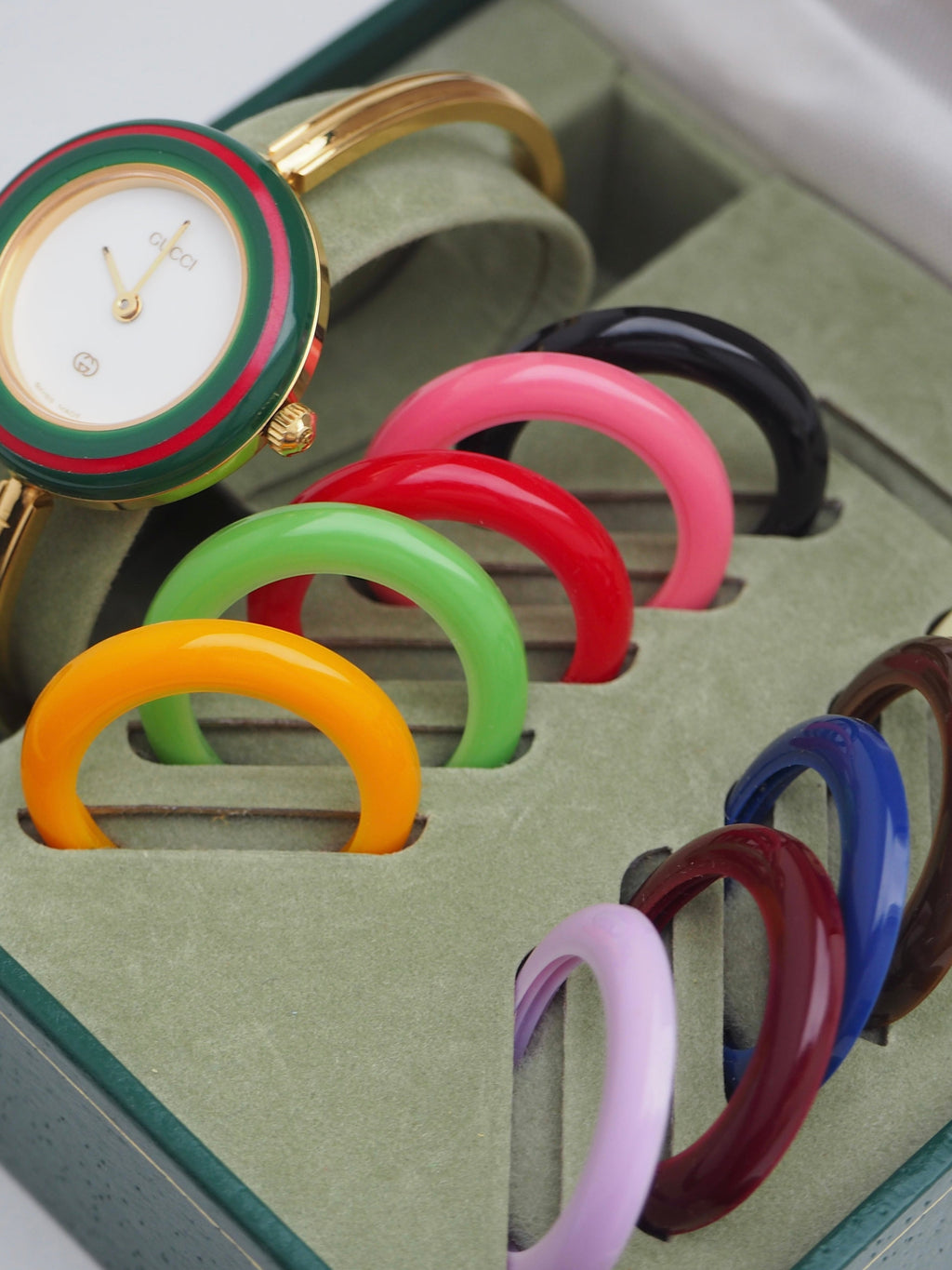 GUCCI INTERCHANGEABLE BEZEL WATCH