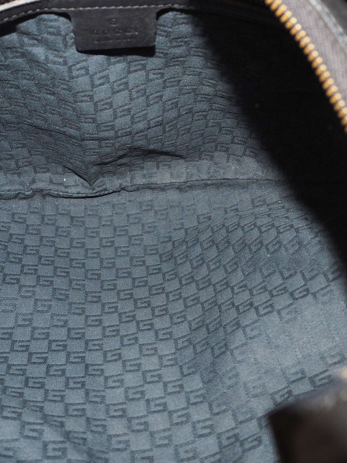 GUCCI HALF MOON SHOULDER BAG BLACK