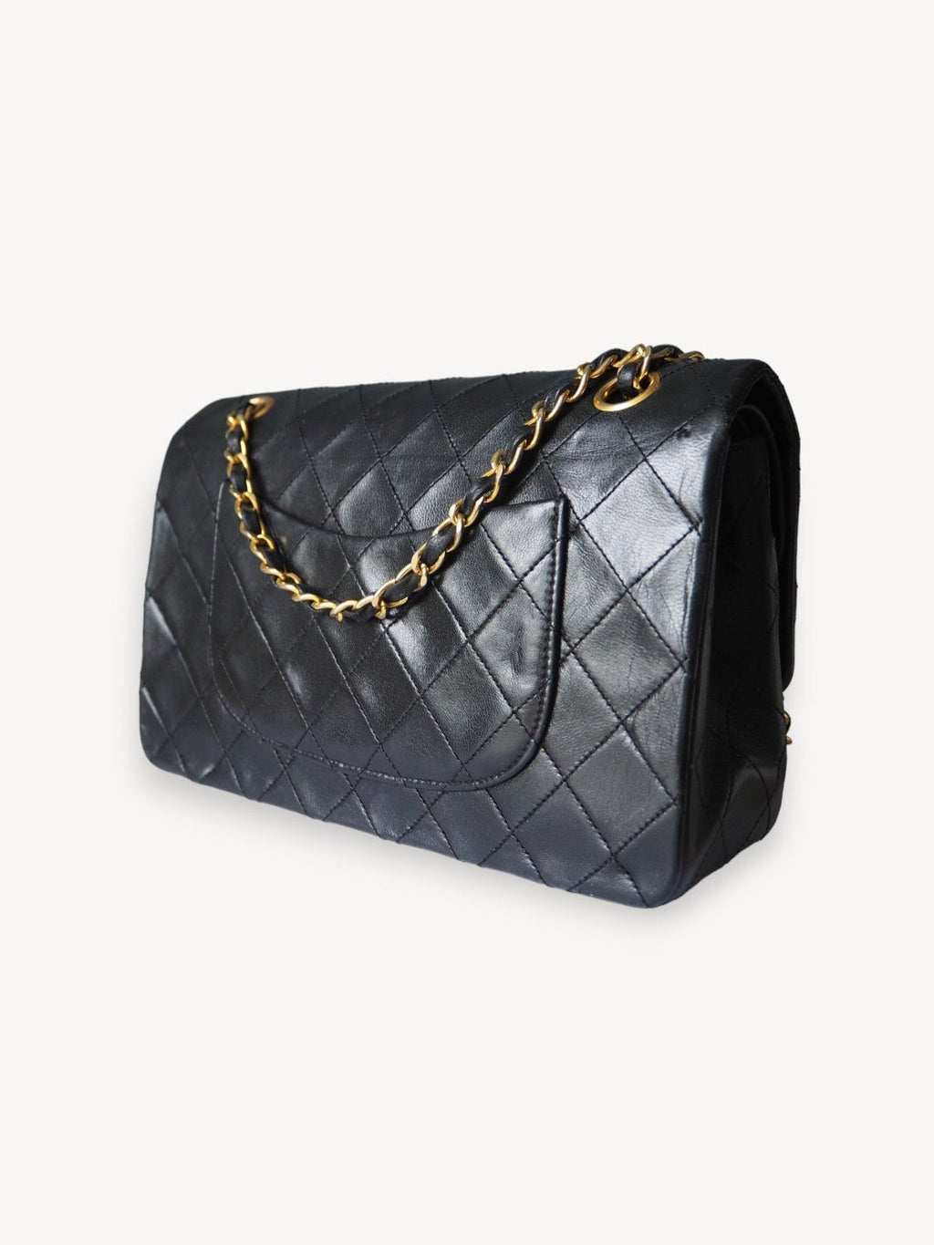 CHANEL CLASSIC DOUBLE FLAP BAG MEDIUM