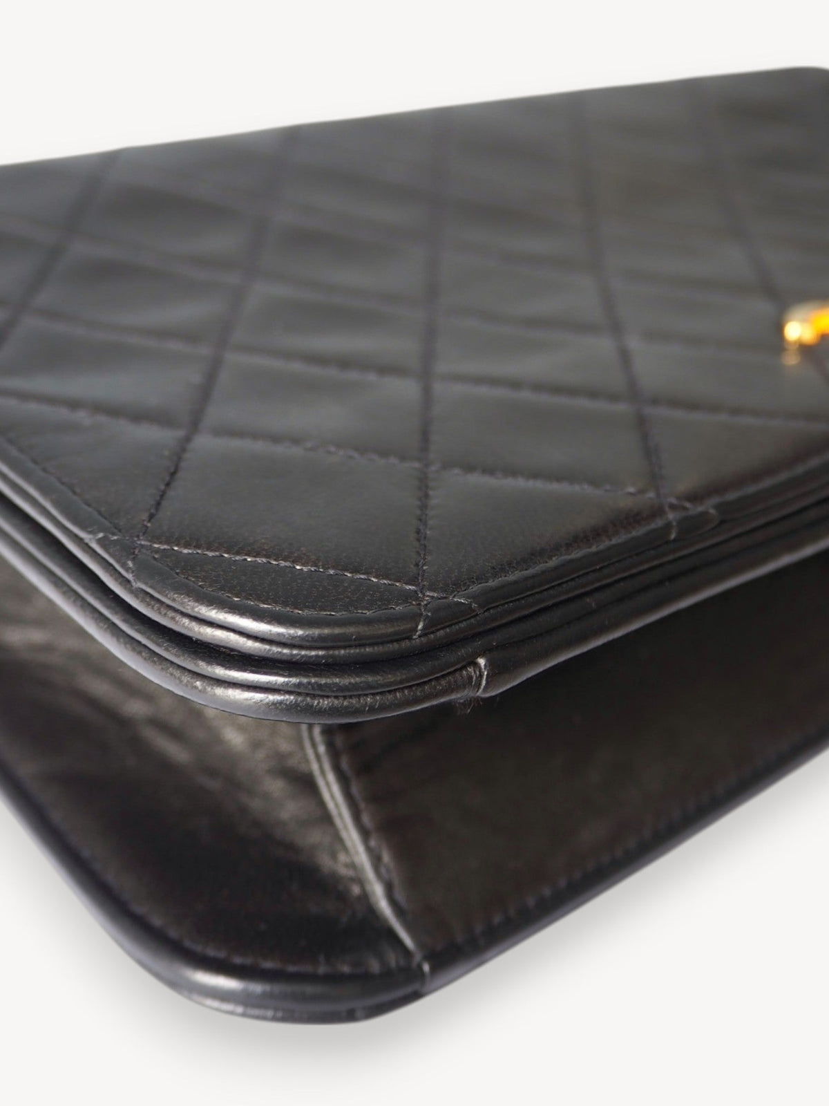 CHANEL SINGLE FULL FLAP BAG BLACK