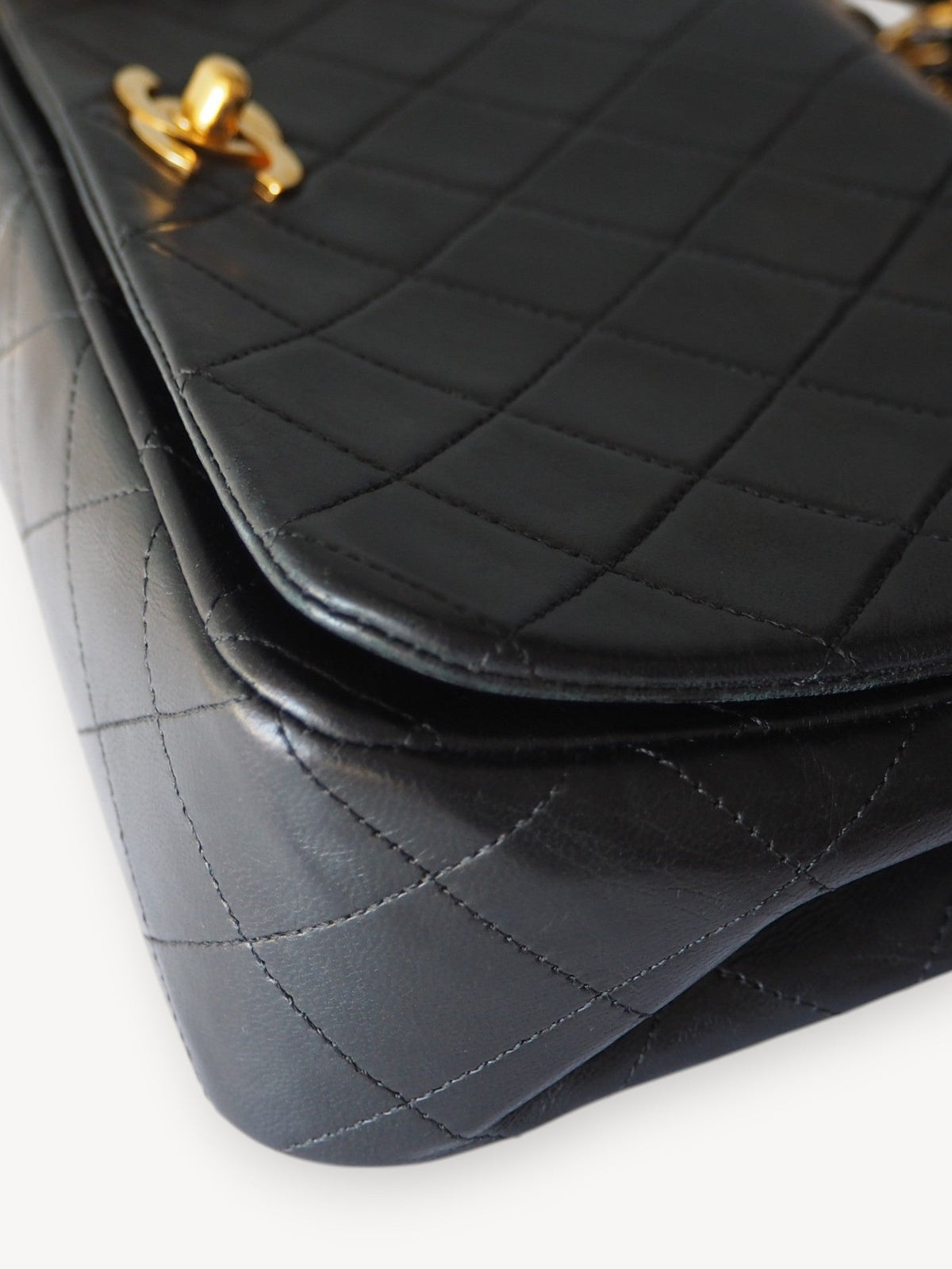 CHANEL CLASSIC SINGLE FULL FLAP BAG