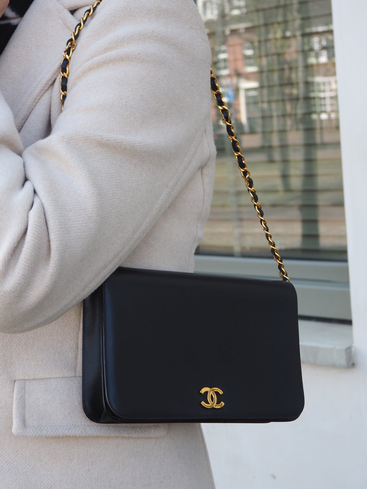 CHANEL SINGLE FLAP BAG NAVY