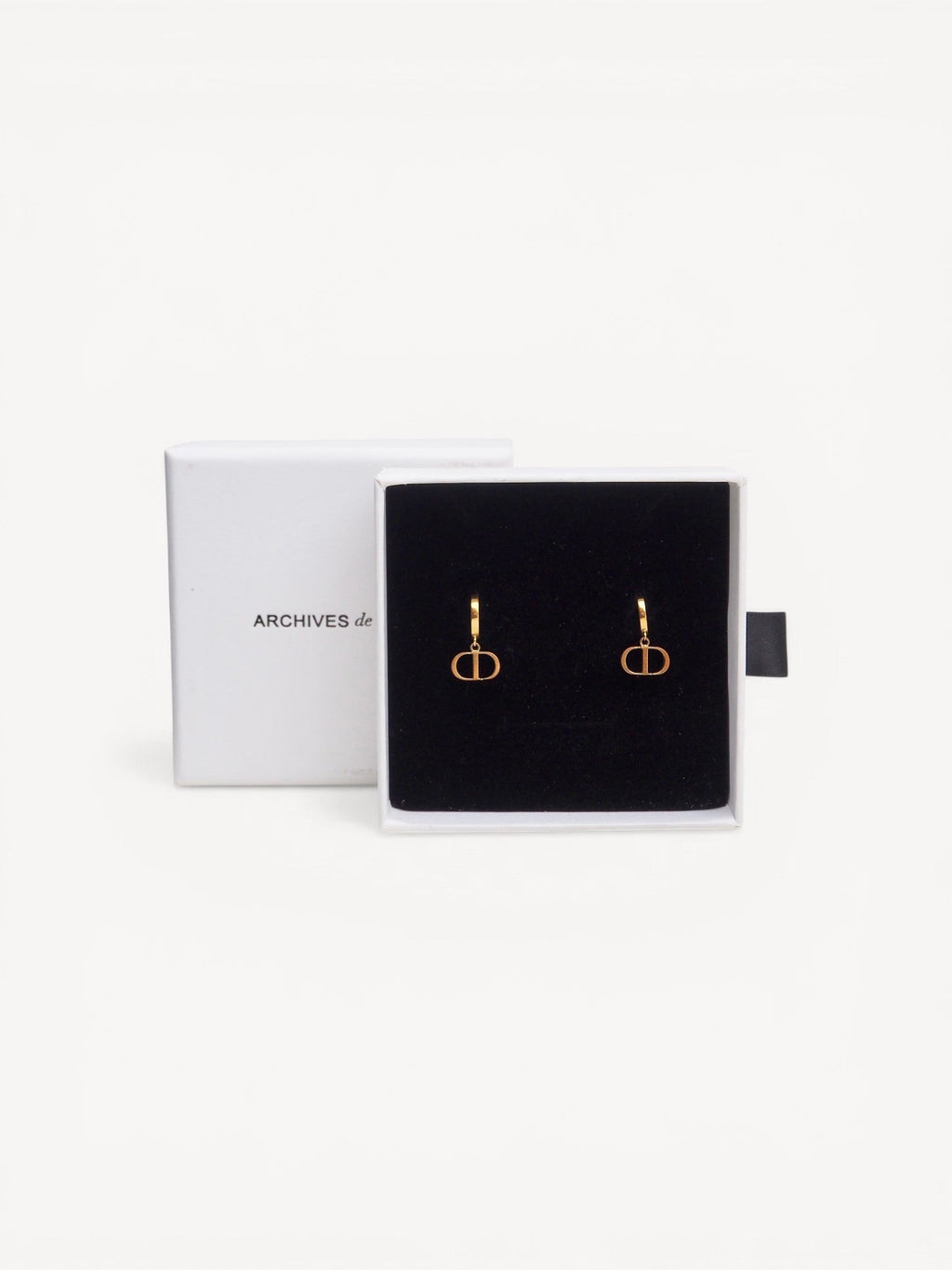 CHRISTIAN DIOR EARRINGS