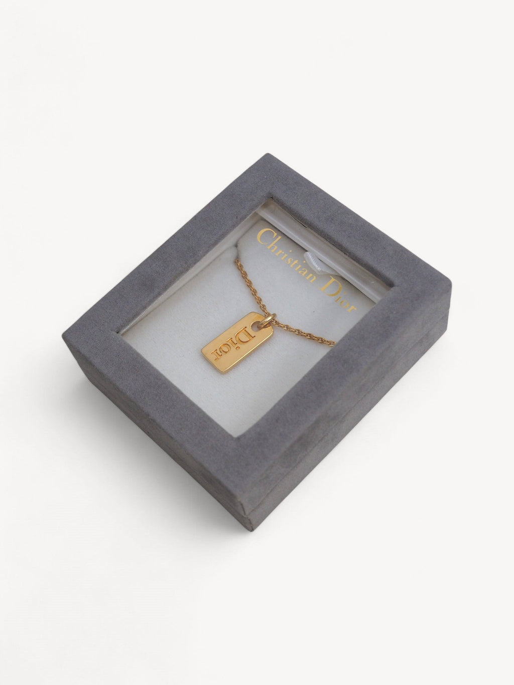 CHISTIAN DIOR NECKLACE
