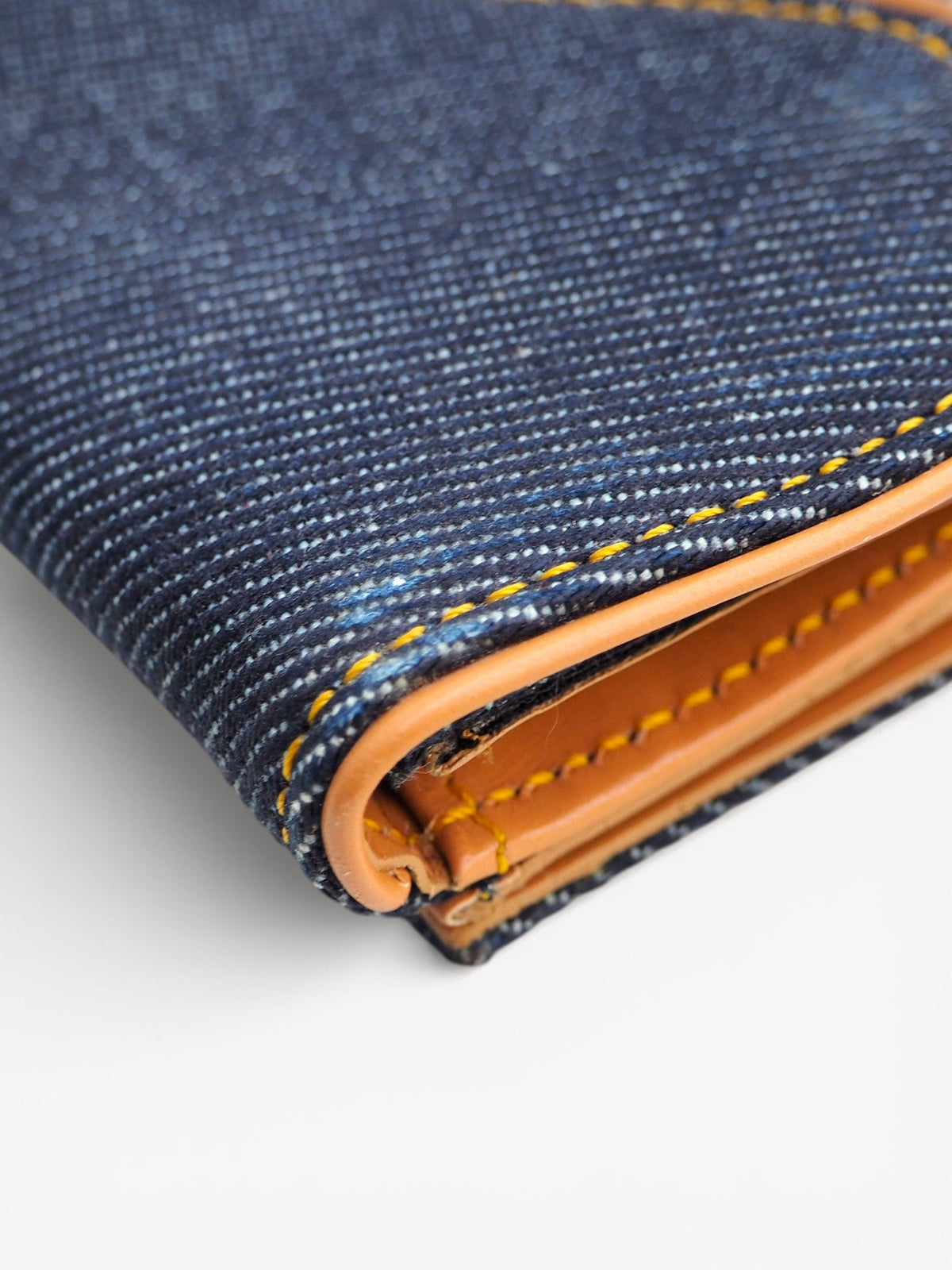 CHRISTIAN DIOR SADDLE WALLET