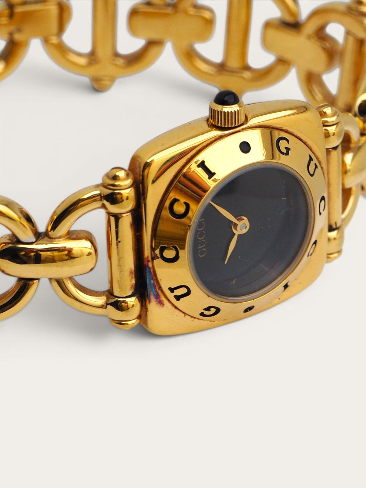 GUCCI 6400L WATCH