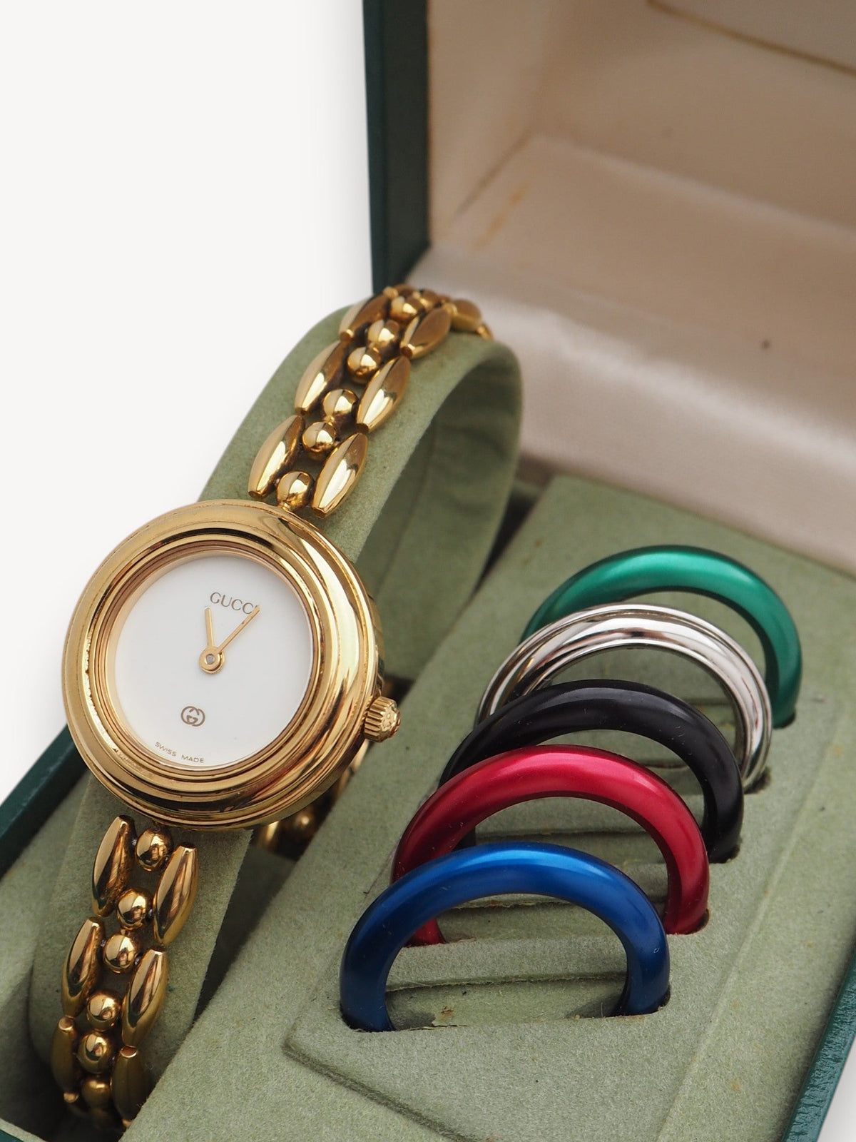 GUCCI INTERCHANGEABLE BEZEL WATCH