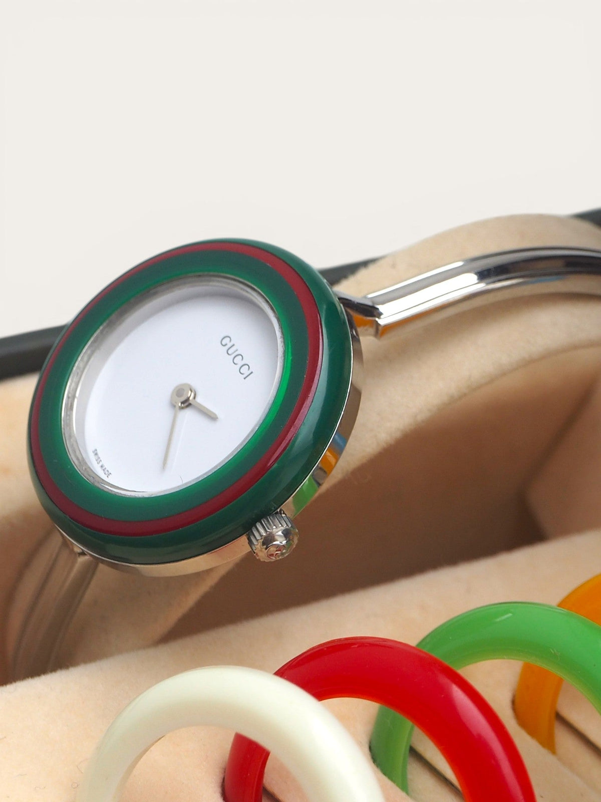 GUCCI INTERCHANGEABLE BEZEL WATCH