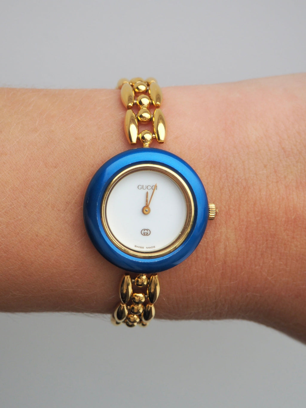GUCCI INTERCHANGEABLE BEZEL WATCH
