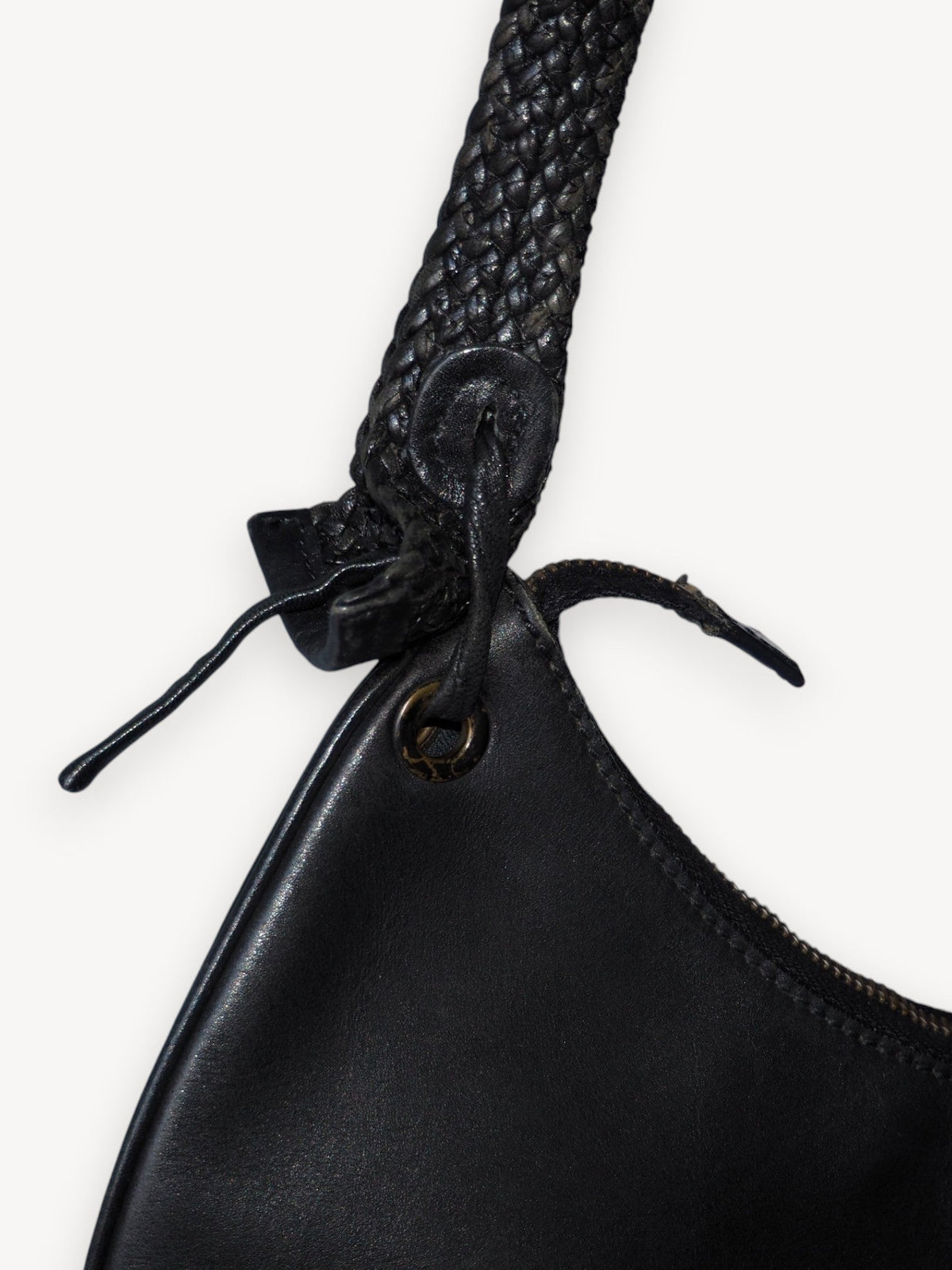 GUCCI HALF MOON SHOULDER BAG BLACK