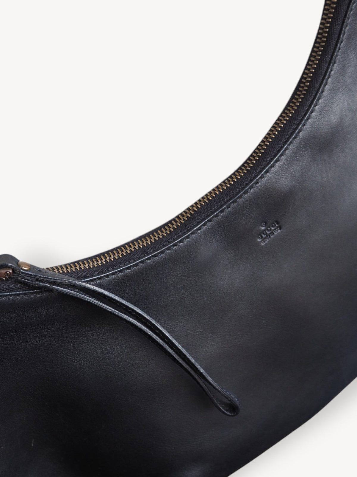 GUCCI HALF MOON SHOULDER BAG BLACK
