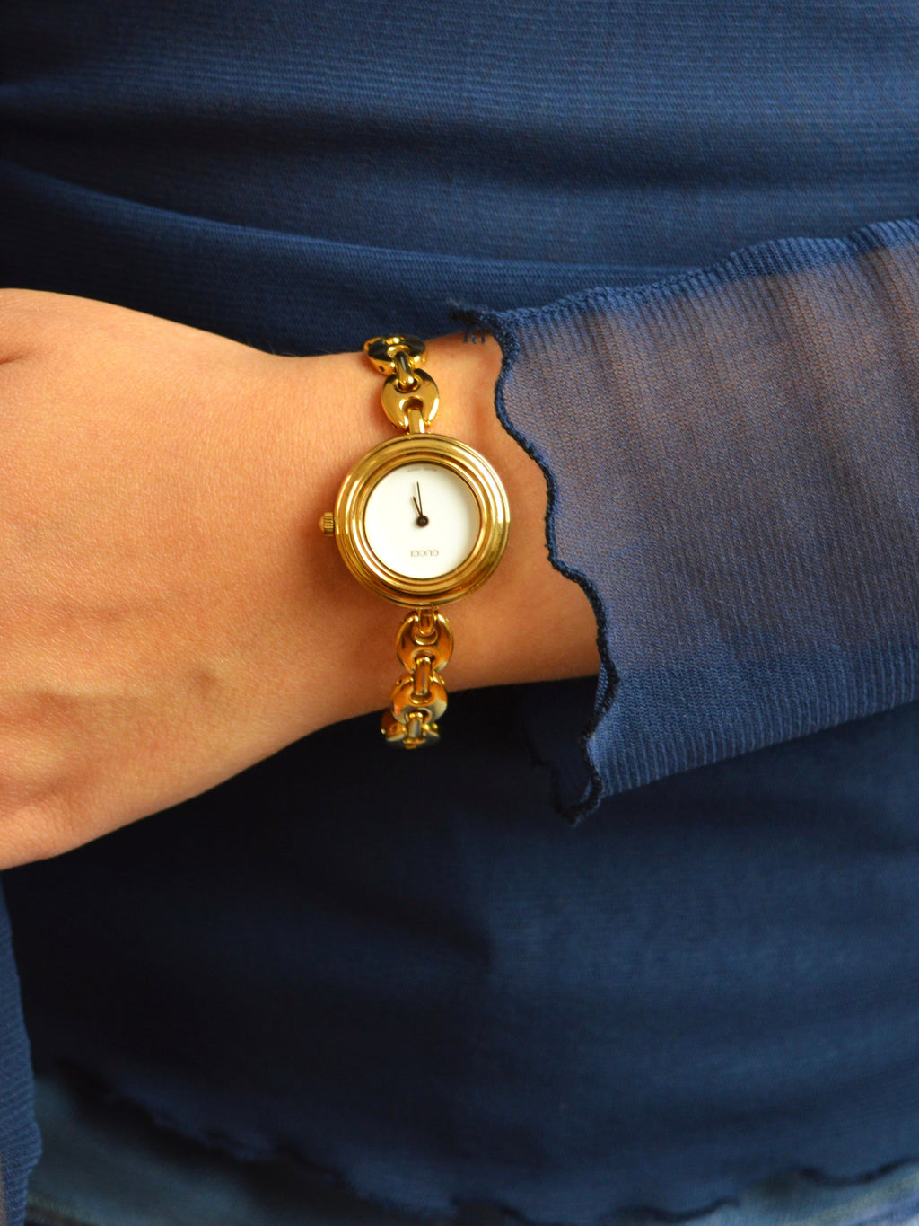 GUCCI INTERCHANGEABLE BEZEL WATCH