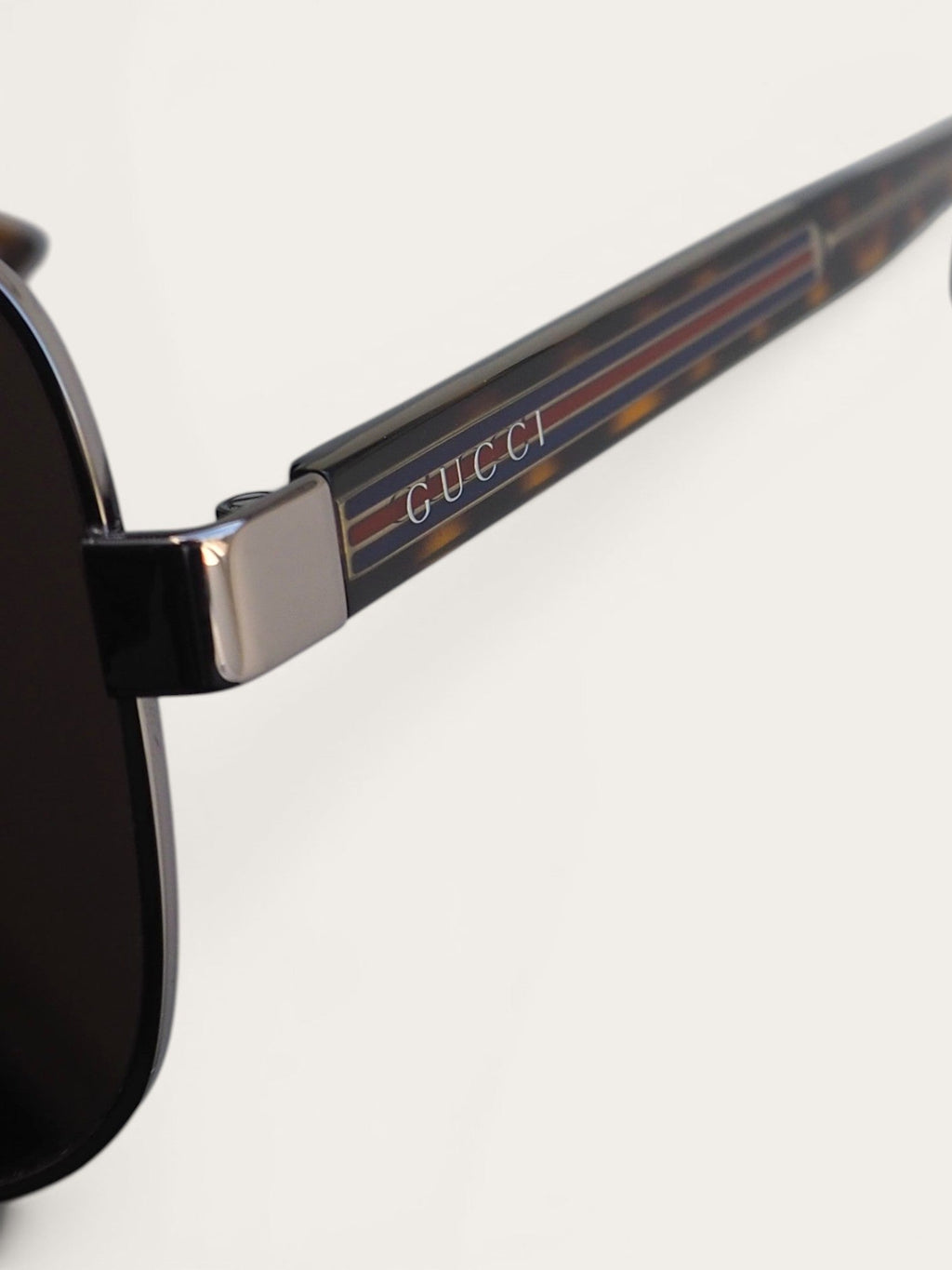 GUCCI GG0529S SUNGLASSES