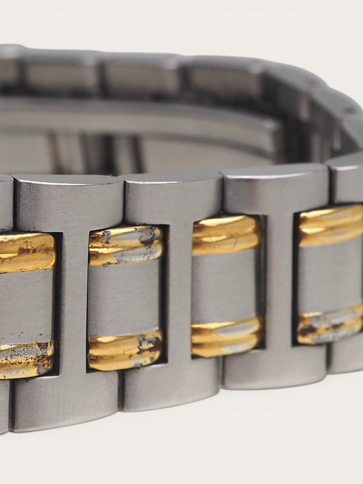 GUCCI 9000M WATCH