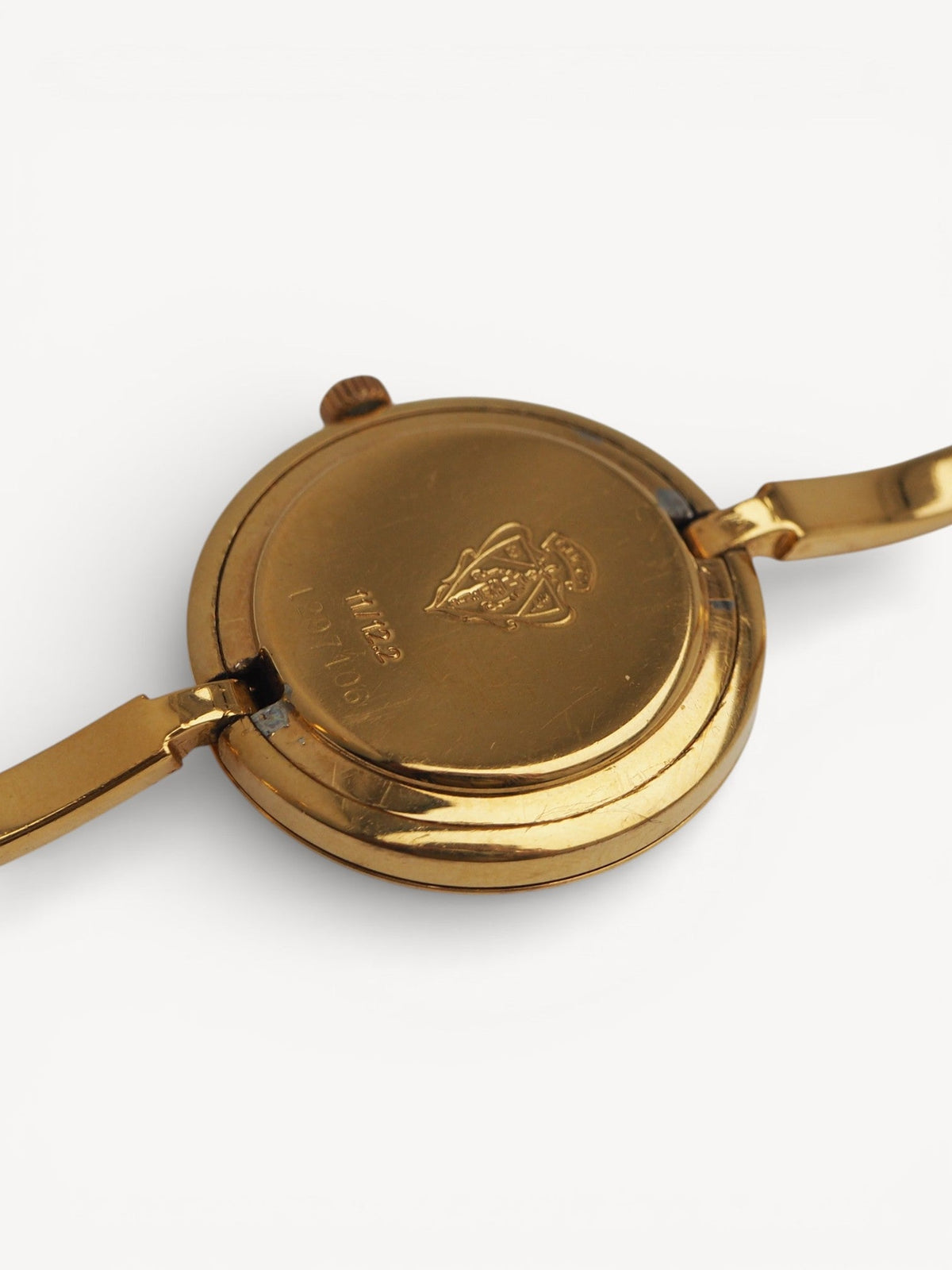 GUCCI INTERCHANGEABLE BEZEL WATCH
