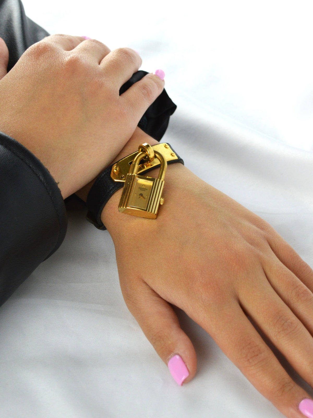 HERMÈS KELLY CADENA WATCH BLACK