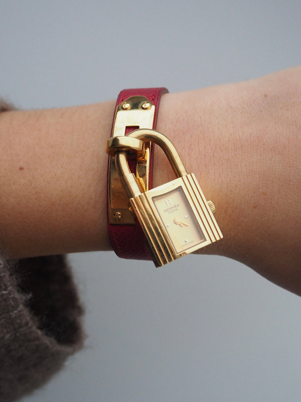 HERMÈS KELLY CADENA WATCH RED