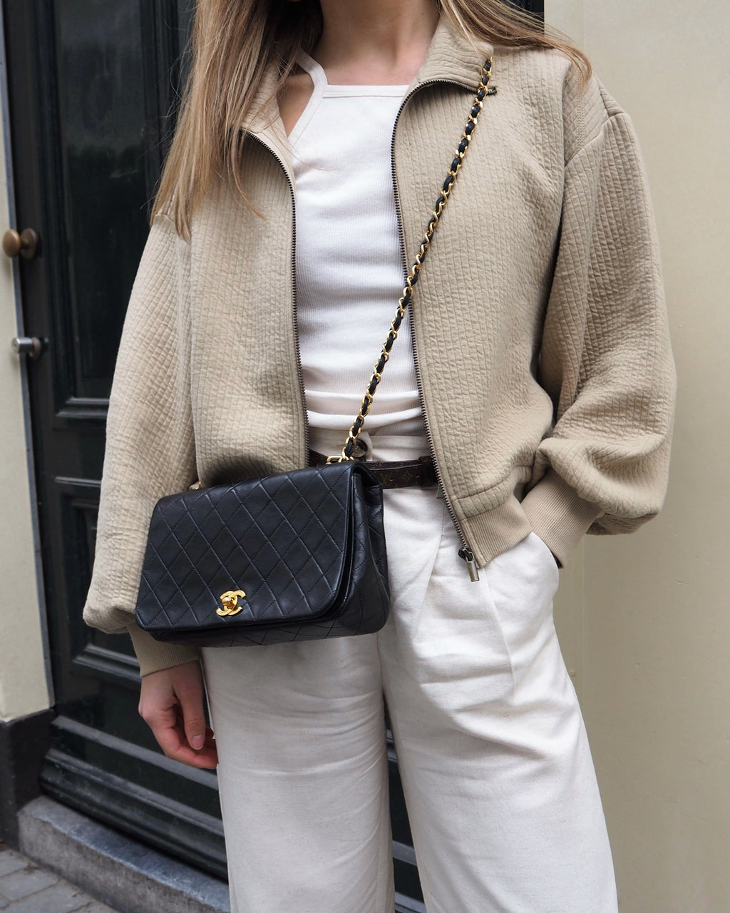 CHANEL CLASSIC SINGLE FULL FLAP BAG